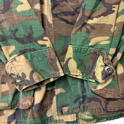 【中古品】【メンズ】  US ARMY MILITARY JACKET ユーエスアーミー ミリタリージャケット カモフラ アウター 146-241025-as-06-izu サイズ：M カラー：マルチ 万代Net店