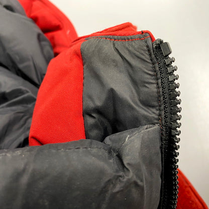 【中古品】【メンズ】 THE NORTH FACE ザ・ノースフェイス DOWN PARKA NF0A2TB3 ダウンパーカー 550フィル ダウンジャケット ロゴ 刺繍 アウター 144-241022-ay-14-izu サイズ：M カラー：レッド 万代Net店