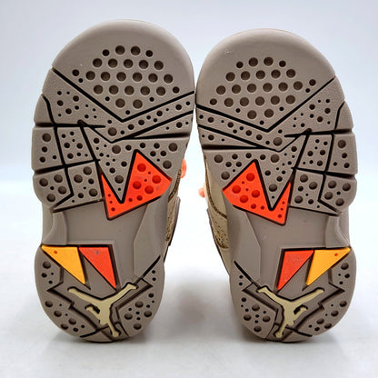 【中古美品】【キッズ】 NIKE×BEPHIES BEAUTY SUPPLY ナイキ×ベフィーズビューティーサプライ DR1483-168 TD AIR JORDAN 7 RETRO エアジョーダン 7 レトロ トドラー 靴 スニーカー シューズ 173-241023-ma-06-izu サイズ：11.0cm カラー：”SANDDRIFT” 万代Net店