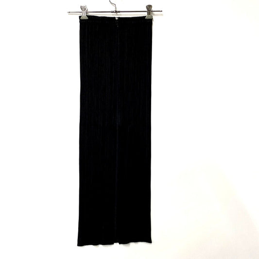 【中古品】【レディース】 PLEATS PLEASE プリーツプリーズ ISSEY MIYAKE イッセイミヤケ PP04-JG370 ZIP LONG SKIRT ジップロングスカート ボトムス 168-241107-ma-04-izu サイズ：2 カラー：ブラック 万代Net店