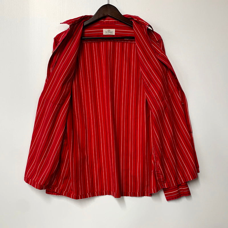 【中古品】【メンズ】  VAN HEUSEN ヴァンヒューゼン 60S LS STRIPE SHIRT ロングスリーブ ストライプ シャツ 長袖 トップス 146-241111-as-20-izu サイズ：M カラー：レッド系 万代Net店