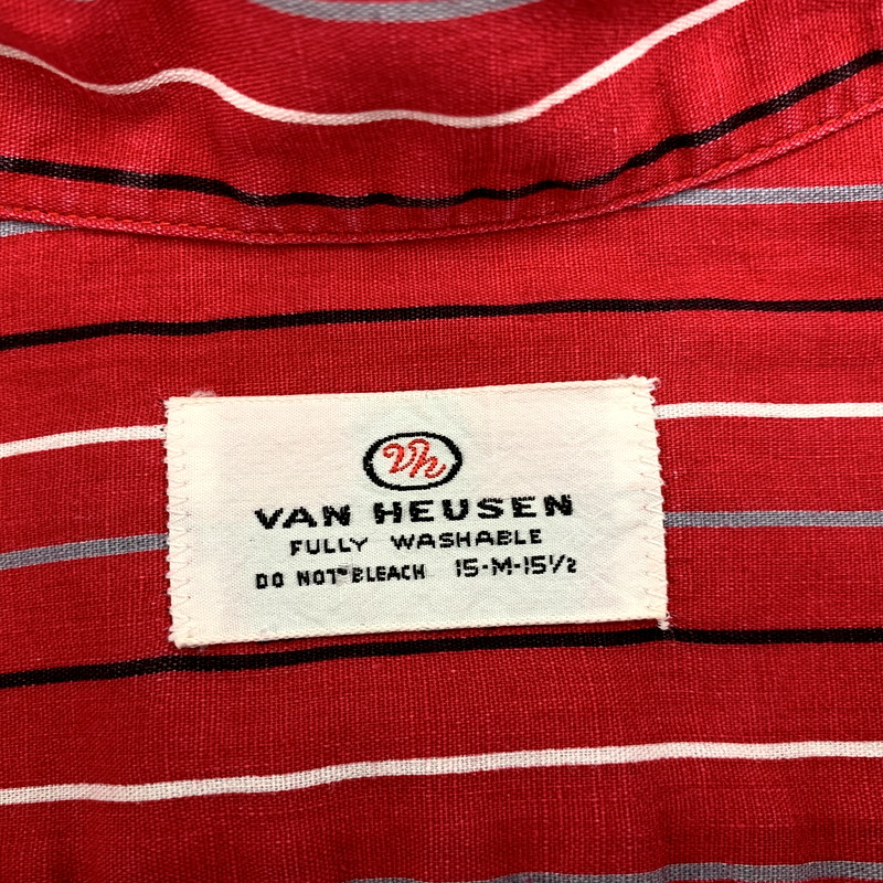 【中古品】【メンズ】  VAN HEUSEN ヴァンヒューゼン 60S LS STRIPE SHIRT ロングスリーブ ストライプ シャツ 長袖 トップス 146-241111-as-20-izu サイズ：M カラー：レッド系 万代Net店