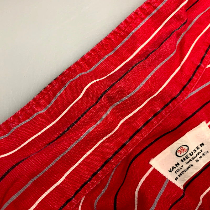 【中古品】【メンズ】  VAN HEUSEN ヴァンヒューゼン 60S LS STRIPE SHIRT ロングスリーブ ストライプ シャツ 長袖 トップス 146-241111-as-20-izu サイズ：M カラー：レッド系 万代Net店