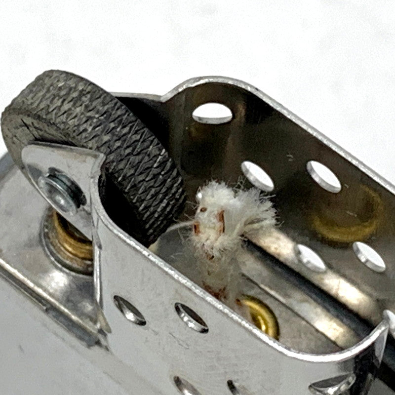 【中古品】【メンズ】 ZIPPO ジッポ 2004年製 特別限定品 吉宗 オイルライター 喫煙具 206-241120-ma-12-izu カラー：シルバー 万代Net店