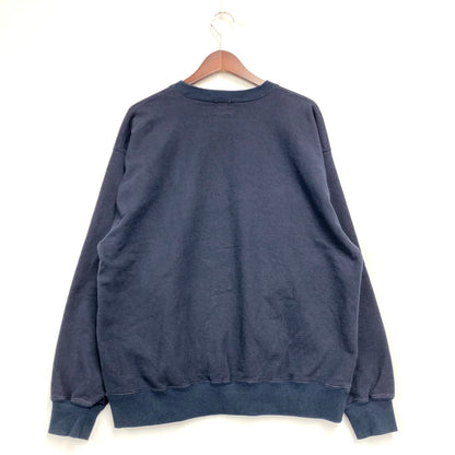 【中古品】【メンズ】  CITY COUNTRY CITY シティーカントリーシティー × IS-NESS イズネス CREWNECK SWEATSHIRT CCC-235C002 クルーネック スウェット ロゴ プリント トップス 140-241122-ay-09-izu サイズ：L カラー：ネイビー 万代Net店