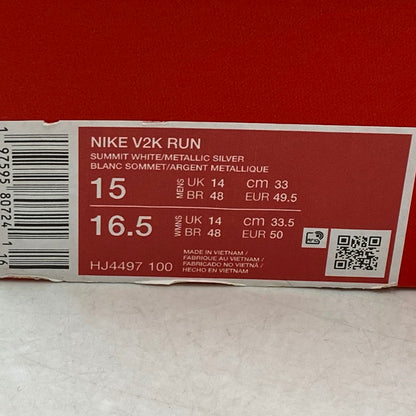 【中古品】【メンズ】 NIKE ナイキ V2K RUN HJ4497-100 V2K ラン スニーカー シューズ 靴 160-241129-as-14-izu サイズ：33cm カラー：SUMMIT WHITE/METALLIC SILVER 万代Net店