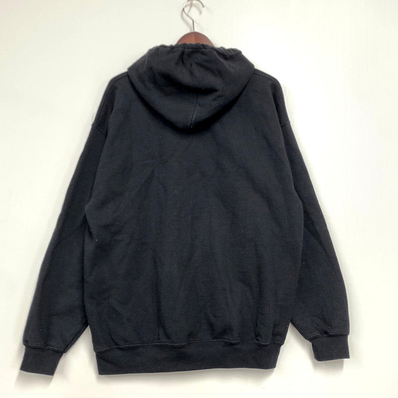 【現状渡し品】【メンズ】 GLANCE TOKYO PARODY HOODED SWEATSHIRT グランス トーキョー パーカー スウェット プリント トップス 142-241222-ay-18-izu サイズ：L カラー：ブラック 万代Net店
