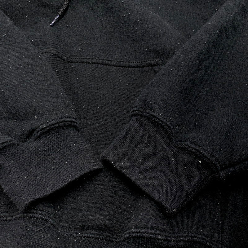 【現状渡し品】【メンズ】 GLANCE TOKYO PARODY HOODED SWEATSHIRT グランス トーキョー パーカー スウェット プリント トップス 142-241222-ay-18-izu サイズ：L カラー：ブラック 万代Net店