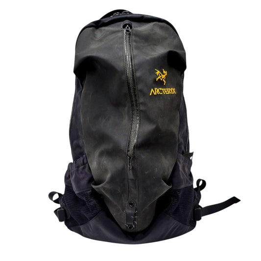 【ジャンク品】【メンズ/レディース】 ARC'TERYX アークテリクス ARRO 22 BACKPACK アロー22 バックパック リュック バッグ カバン 鞄 188-241224-as-15-izu カラー：ブラック 万代Net店