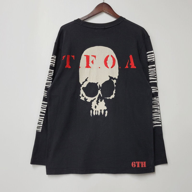 【中古品】【メンズ】  CROWS×CROPPED HEADS クローズ×クロップドヘッズ T.F.O.A LONG SLEEVE T-SHIRT T.F.O.A 武装戦線 ロングスリーブTシャツ トップス 長袖 145-250209-ma-27-izu サイズ：XL カラー：黒 万代Net店