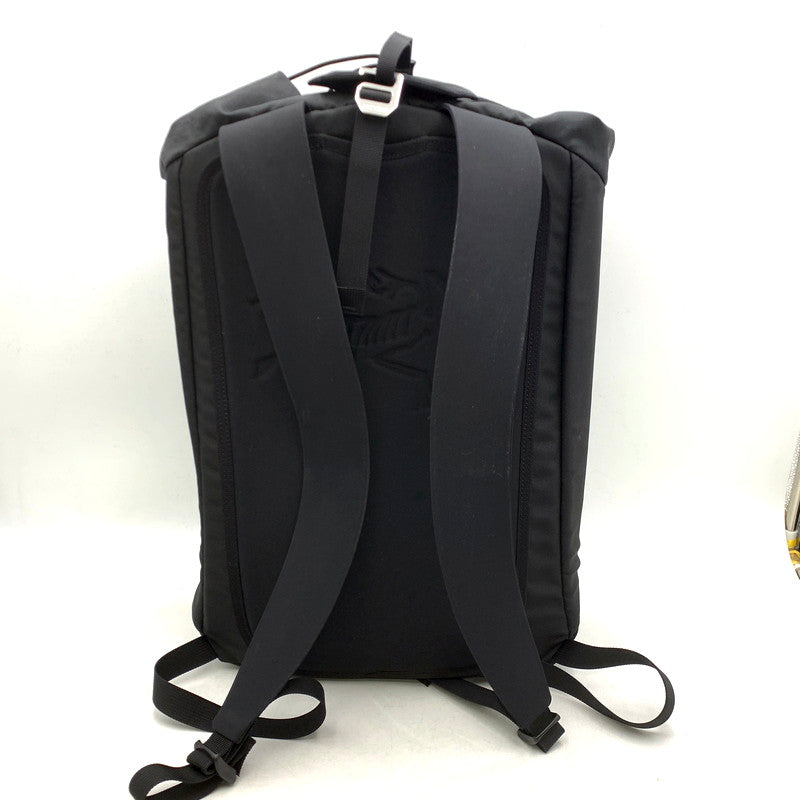 【中古品】【メンズ】 ARC'TERYX アークテリクス 24017 ARRO 20 BUCKET BAG アロー 20 バケットバッグ 鞄 カバン リュック 188-250121-ma-10-izu カラー：黒 万代Net店