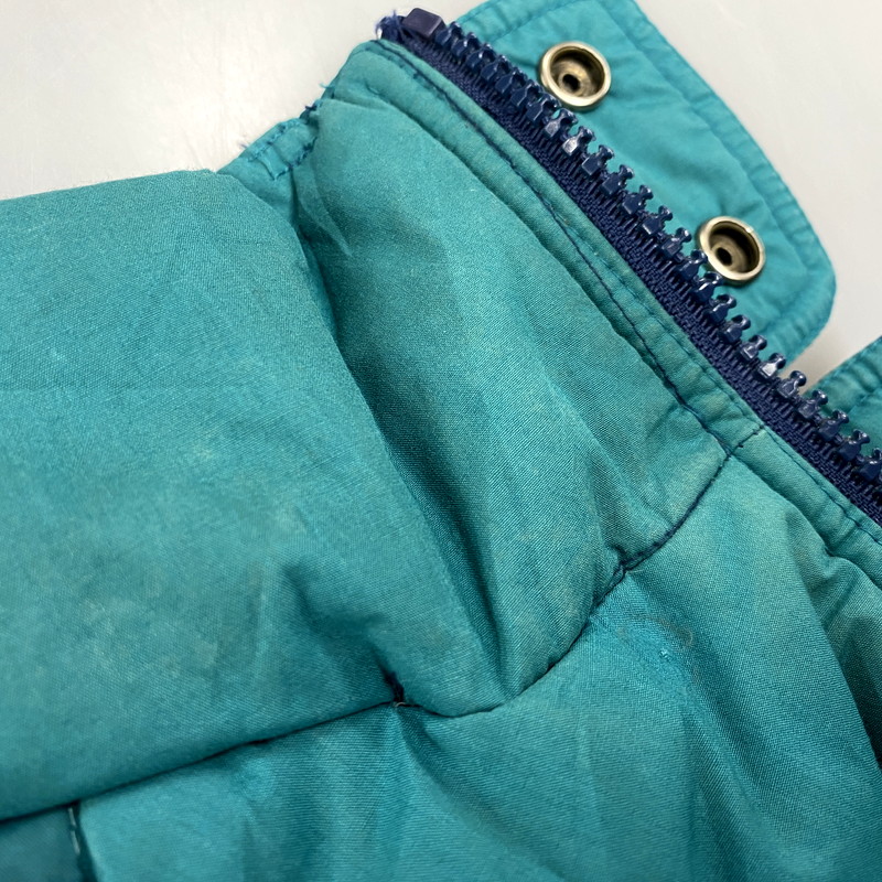 【中古品】【メンズ】 I・N・C INTERNATIONAL CONCEPT アイエヌシーインターナショナルコンセプト 90S DOWN COAT 90年代 ダウンコート アウター 長袖 146-250123-ma-11-izu サイズ：L カラー：ネイビー/グリーン 万代Net店