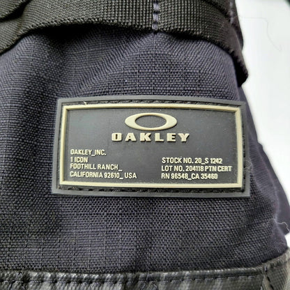 【中古品】【メンズ/レディース】 OAKLEY オークリー UTILITY FOLDED BACKPACK 921516 ユーティリティ バックパック リュック バッグ カバン 鞄 188-250205-as-40-izu カラー：ブラック 万代Net店