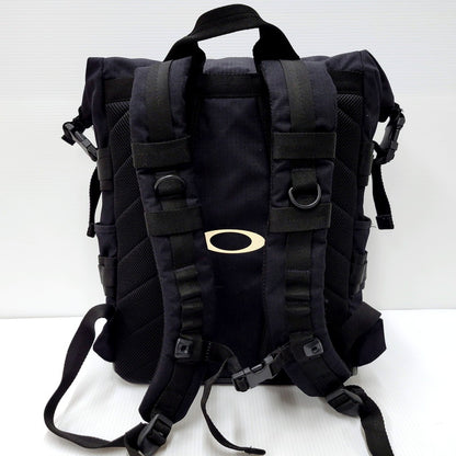 【中古品】【メンズ/レディース】 OAKLEY オークリー UTILITY FOLDED BACKPACK 921516 ユーティリティ バックパック リュック バッグ カバン 鞄 188-250205-as-40-izu カラー：ブラック 万代Net店