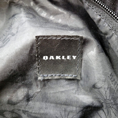 【中古品】【メンズ/レディース】 OAKLEY オークリー UTILITY FOLDED BACKPACK 921516 ユーティリティ バックパック リュック バッグ カバン 鞄 188-250205-as-40-izu カラー：ブラック 万代Net店