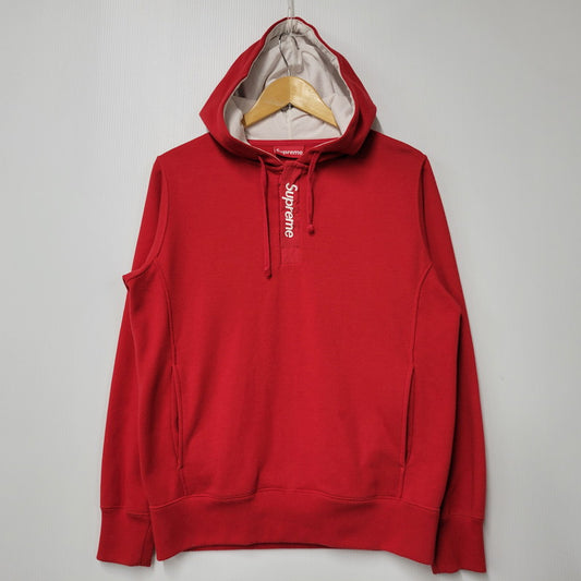 【現状渡し品】【メンズ】 Supreme シュプリーム CONTRAST PLACKET HOODED SWEATSHIRT コントラスト プラケット フーデッド スウェットシャツ パーカー 長袖 トップス 149-250711-as-14-izu サイズ：S カラー：レッド 万代Net店