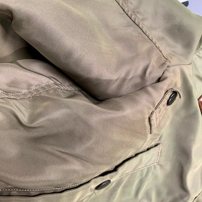 【現状渡し品】【メンズ】 Buzz Rickson's バズリクソンズ M13649 M13650 US AIR FORCE B-15B FLIGHT JACKET アメリカ空軍 B-15B フライトジャケット アウター 長袖 145-250129-ma-19-izu サイズ：38 カラー：カーキ 万代Net店