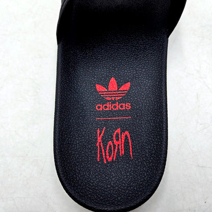 【中古美品】【メンズ】 adidas アディダス × KORN コーン ADILETTE IH3753 アディレッタ サンダル シューズ 靴 161-250213-as-12-izu サイズ：27.5cm カラー：CBLACK/FTWWHT/BETSCA 万代Net店