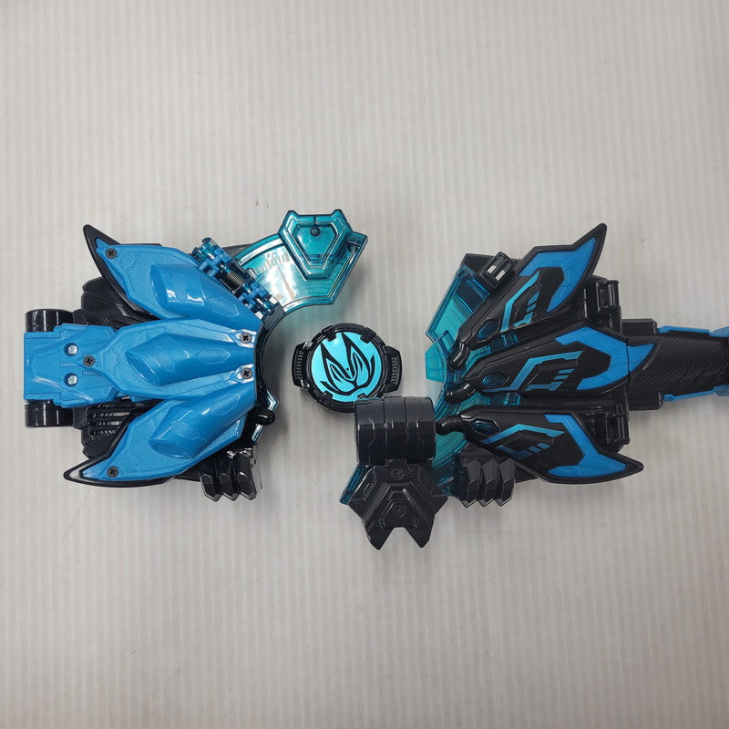 【中古品】 バンダイ DX Xギーツレイズバックル 042-260724-kk-11-izuh 万代Net店