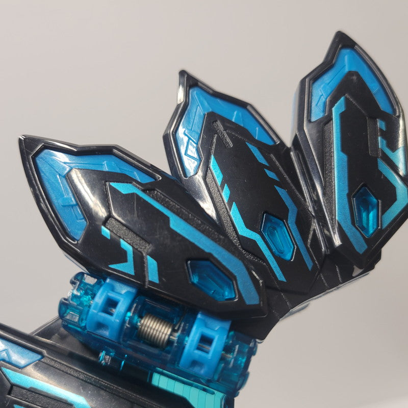 【中古品】 バンダイ DX Xギーツレイズバックル 042-260724-kk-11-izuh 万代Net店
