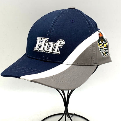 【中古美品】【メンズ】 HUF ハフ HT00609 DAYTONA SNAPBACK CAP デイトナ スナップバックキャップ 帽子 服飾雑貨 185-250224-ma-13-izu サイズ：F カラー：ネイビー 万代Net店