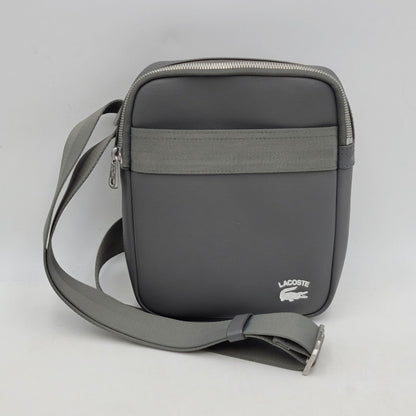 【中古品】【メンズ/レディース】 LACOSTE ラコステ F2225 PD SHOULDER BAG ショルダーバッグ 鞄 カバン 188-250227-ma-07-izu カラー：グレー系 万代Net店