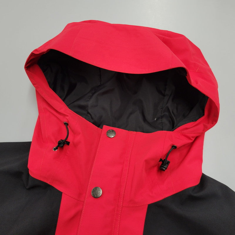 【中古品】【メンズ】 Supreme シュプリーム × THE NORTH FACE ザノースフェイス ARC LOGO MOUNTAIN PARKA NF0A3VMM アーチ ロゴ マウンテンパーカー ジャケット アウター 149-250708-as-15-izu サイズ：M カラー：レッド×ブラック 万代Net店
