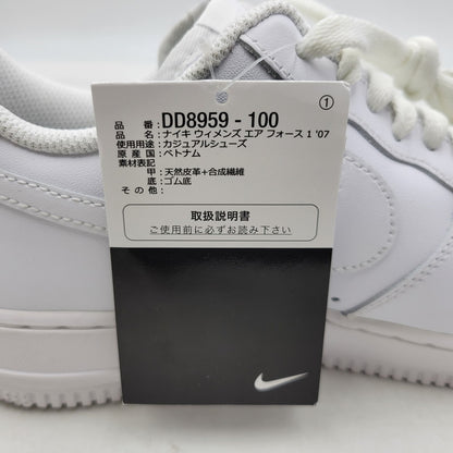 【中古美品】【メンズ/レディース】 NIKE ナイキ WMNS AIR FORCE 1 '07 DD8959-100 ウィメンズ エア フォース 1 '07 スニーカー シューズ 靴 160-250226-as-06-izu サイズ：26cm カラー：WHITE/WHITE-WHITE-WHITE 万代Net店