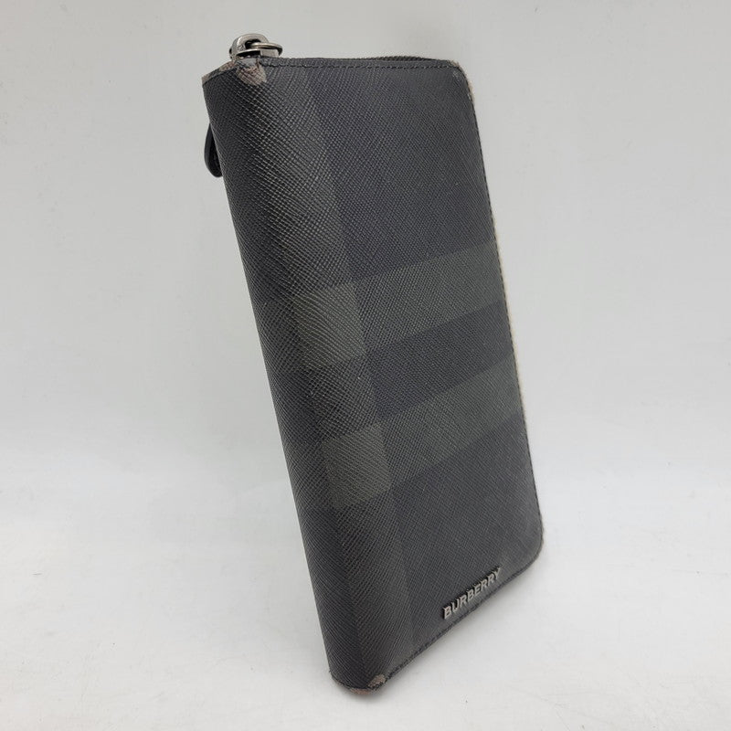 【現状渡し品】【メンズ/レディース】 BURBERRY バーバリー チャコールチェック ラウンドファスナー 長財布 ウォレット 181-250227-as-16-izu カラー：ブラック系 万代Net店
