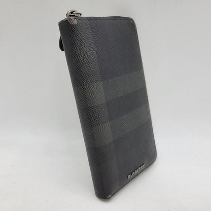【現状渡し品】【メンズ/レディース】 BURBERRY バーバリー チャコールチェック ラウンドファスナー 長財布 ウォレット 181-250227-as-16-izu カラー：ブラック系 万代Net店