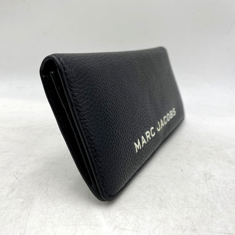 【中古品】【メンズ/レディース】 MARC JACOBS マークジェイコブス M0017142 001 二つ折り長財布 ロングウォレット 200-250228-ma-16-izu カラー：黒 万代Net店