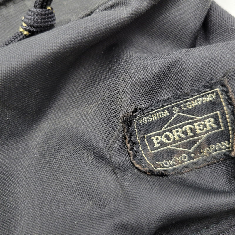 【中古品】【メンズ/レディース】 PORTER ポーター FORCE SHOULDER BAG フォース ショルダーバッグ カバン 鞄 188-250303-as-23-izu カラー：ブラック 万代Net店