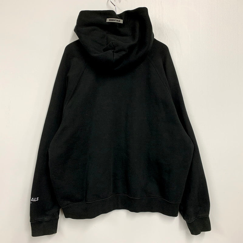 【中古品】【メンズ】  FOG ESSENTIALS/RUBBER LOGO HOODED SWEATSHIRT エッセンシャルズ ロゴフーデッドスウェット トップス パーカー 142-250307-ya-01-izu サイズ：L カラー：ブラック 万代Net店