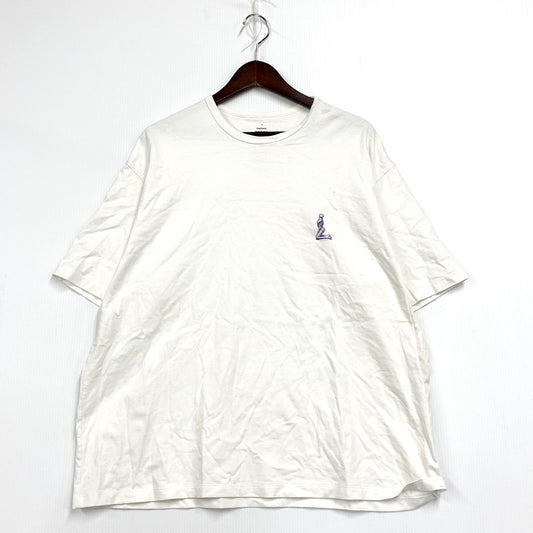 【中古品】【メンズ】  GRAPHPAPER グラフペーパー × HAJIME SORAYAMA 空山基 JESSY S/S TEE GU211-70181 ジェシー ショートスリーブ Tシャツ 半袖 トップス 140-250307-as-10-izu サイズ：2 カラー：ホワイト 万代Net店