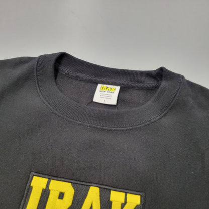 【中古美品】【メンズ】  IRAK NEW YORK BOX LOGO CREWNECK SWEATSHIRT アイラック ニューヨーク ボックスロゴ クルーネック スウェットシャツ トレーナー 刺繍 トップス 142-250306-ay-06-izu サイズ：L カラー：ブラック 万代Net店