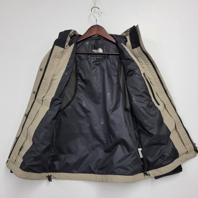 【中古品】【レディース】 THE NORTH FACE ザ・ノースフェイス MOUNTAIN LIGHT JACKET NPW62236 マウンテン ライト ジャケット アウター 168-250309-as-13-izu サイズ：S カラー：グレージュ系 万代Net店