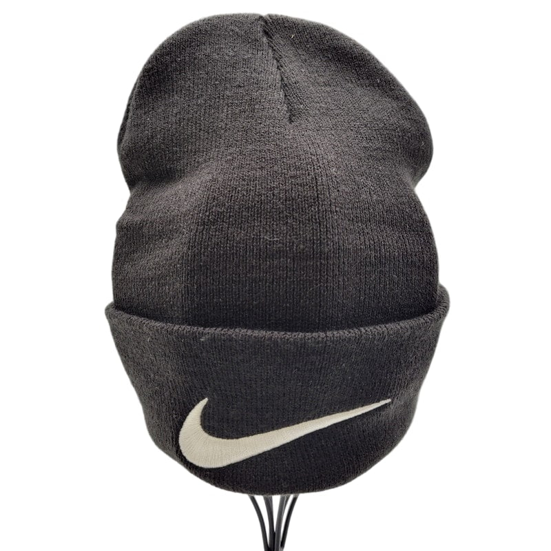 【中古品】【メンズ/レディース】 STUSSY ステューシー × NIKE ナイキ CUFF BEANIE CV8961-011 カフ ビーニー ニット帽 帽子 185-250313-as-29-izu サイズ：ONE SIZE カラー：ブラック 万代Net店