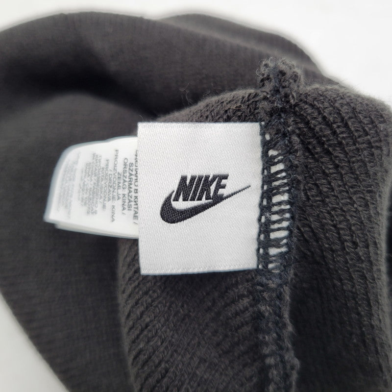 【中古品】【メンズ/レディース】 STUSSY ステューシー × NIKE ナイキ CUFF BEANIE CV8961-011 カフ ビーニー ニット帽 帽子 185-250313-as-29-izu サイズ：ONE SIZE カラー：ブラック 万代Net店