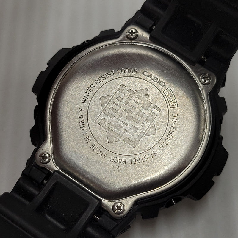 【中古品】【メンズ/レディース】 G-SHOCK ジーショック HOTEI 30th ANNIVERSARY G-SHOCK GUITARHYTHM MODEL DW-6900TH 布袋寅泰 30周年記念モデル デジタル腕時計 196-250314-as-03-izu カラー：ブラック 万代Net店