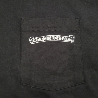 【中古美品】【メンズ】 CHROME HEARTS クロムハーツ SS T-SHIRT ショートスリーブ Tシャツ ロゴ ポケット 半袖 トップス 190-250316-as-26-izu サイズ：L カラー：ブラック 万代Net店