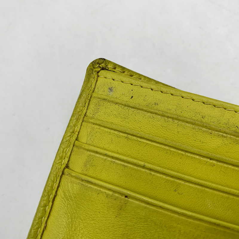 【現状渡し品】【メンズ/レディース】 DIESEL ディーゼル WALLET ウォレット 二つ折り財布 201-250322-as-02-izu カラー：イエロー系 万代Net店