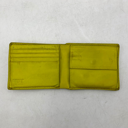【現状渡し品】【メンズ/レディース】 DIESEL ディーゼル WALLET ウォレット 二つ折り財布 201-250322-as-02-izu カラー：イエロー系 万代Net店