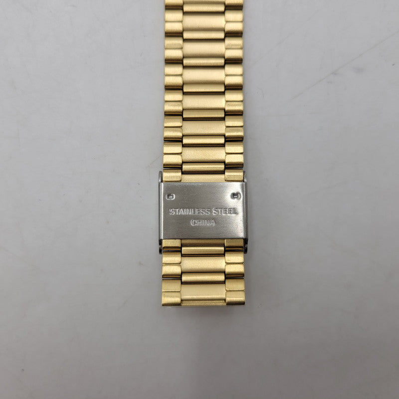 【中古美品】【メンズ/レディース】 CASIO カシオ A120WEG-9A 腕時計 199-260529-as-11-izu サイズ：40.7 × 33.5 × 9.4 mm カラー：ゴールド 万代Net店