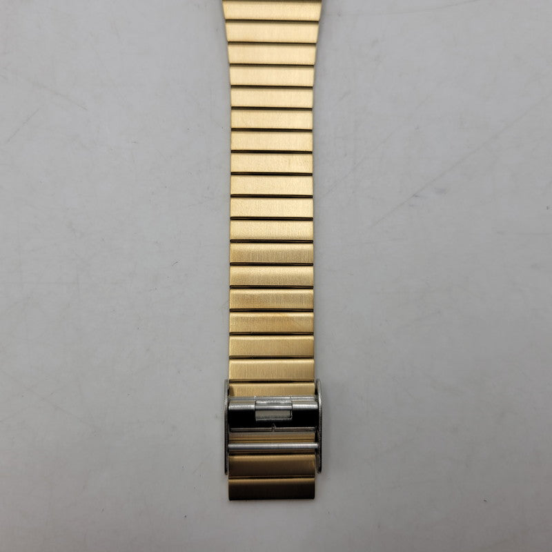 【中古美品】【メンズ/レディース】 CASIO カシオ DBC-611G-1 腕時計 199-260529-as-10-izu サイズ：46.5 × 33.1 × 8.7 mm カラー：ゴールド 万代Net店