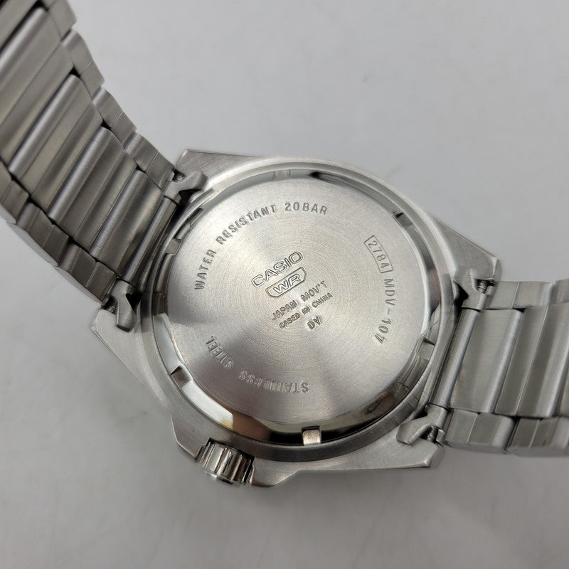 【中古美品】【メンズ/レディース】 CASIO カシオ MDV-107D-1A2V 腕時計 199-260529-as-14-izu サイズ：49.5 × 46.3 × 12.1 mm カラー：シルバー 万代Net店