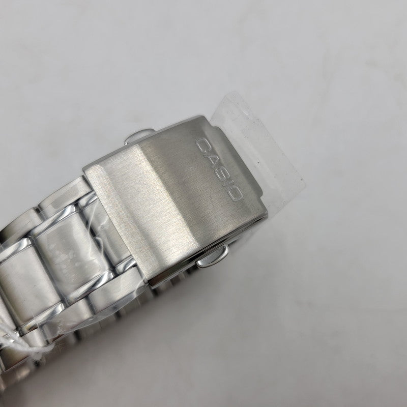 【中古美品】【メンズ/レディース】 CASIO カシオ MDV-107D-1A2V 腕時計 199-260529-as-14-izu サイズ：49.5 × 46.3 × 12.1 mm カラー：シルバー 万代Net店