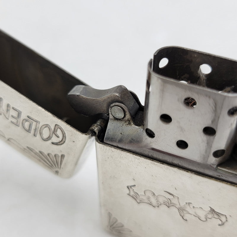 【中古品】【メンズ/レディース】 ZIPPO ジッポ GOLDEN BAT OIL LIGHTER GO-NO.00509 オイルライター 2011年製 喫煙具 206-250323-as-10-izu カラー：シルバー 万代Net店