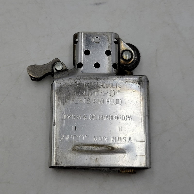 【中古品】【メンズ/レディース】 ZIPPO ジッポ GOLDEN BAT OIL LIGHTER GO-NO.00509 オイルライター 2011年製 喫煙具 206-250323-as-10-izu カラー：シルバー 万代Net店