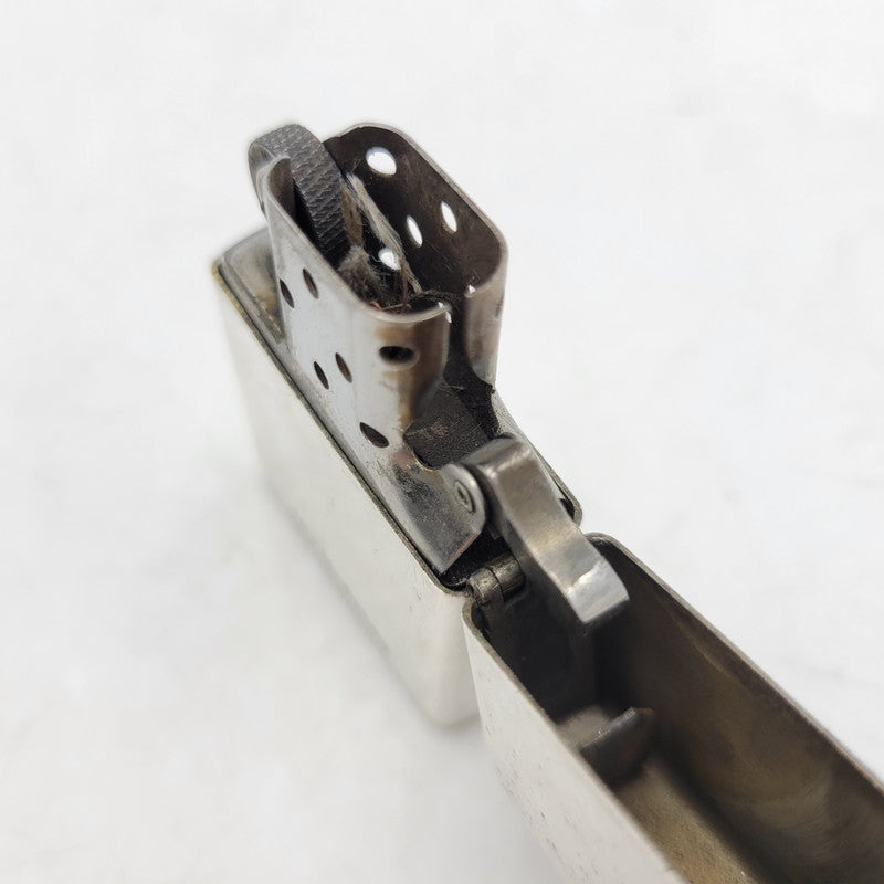 【中古品】【メンズ/レディース】 ZIPPO ジッポ GOLDEN BAT OIL LIGHTER GO-NO.00509 オイルライター 2011年製 喫煙具 206-250323-as-10-izu カラー：シルバー 万代Net店