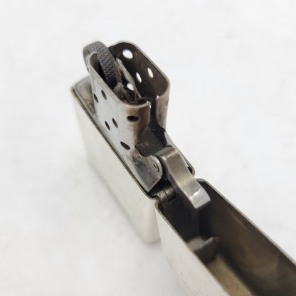 【中古品】【メンズ/レディース】 ZIPPO ジッポ GOLDEN BAT OIL LIGHTER GO-NO.00509 オイルライター 2011年製 喫煙具 206-250323-as-10-izu カラー：シルバー 万代Net店